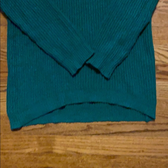 Dark green sweater - Picture 4 of 11